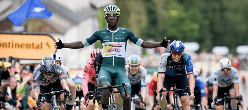 Superb Girmay takes the win on Stage 8